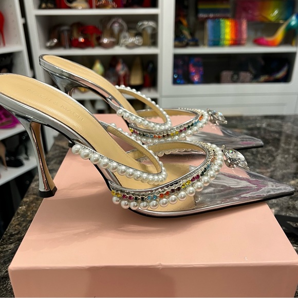 NWT Mach & Mach heels - Picture 4 of 8